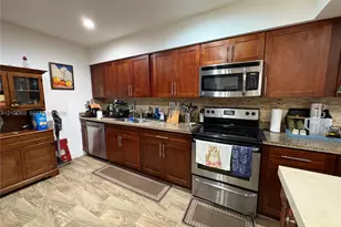 14615 NE 5th Ct, Miami, FL 33161 - Photo 12