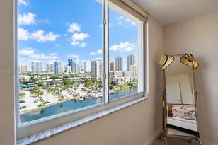 500 Bayview Dr, Sunny Isles Beach, FL 33160 - Photo 20