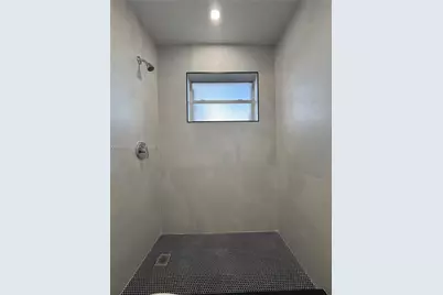 20 W 37th St #2, Hialeah, FL 33012 - Photo 6