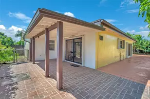 12911 SW 83rd St, Miami, FL 33183 - Photo 36