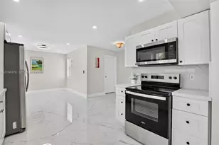 1000 SE 2nd Ave, Deerfield Beach, FL 33441 - Photo 14