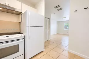 573 NE 82nd St, Miami, FL 33138 - Photo 6