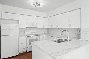 4360 NW 107th Ave, Doral, FL 33178 - Photo 8