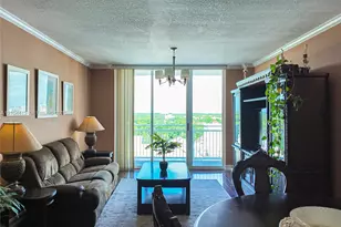 2665 SW 37th Ave, Miami, FL 33133 - Photo 4