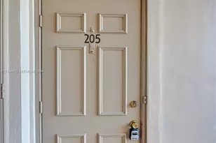 2441 SW 82nd Ave, Davie, FL 33324 - Photo 14