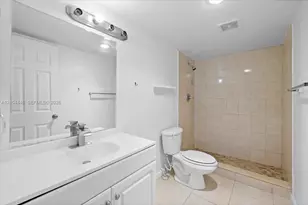 4154 Inverrary Dr, Lauderhill, FL 33319 - Photo 20