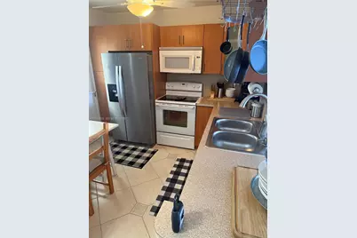 18601 NE 14th Ave #301, Miami, FL 33179 - Photo 12