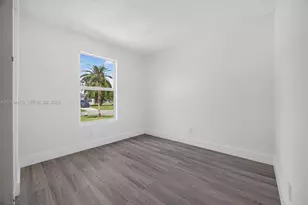 843 SW 10th St, Florida City, FL 33034 - Photo 28