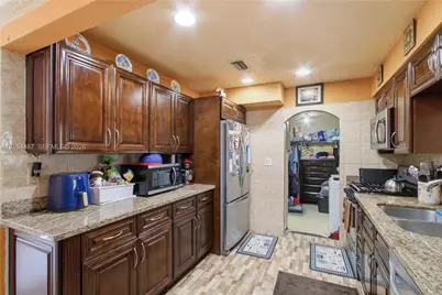 5909 NW 16th Ct, Sunrise, FL 33313 - Photo 6