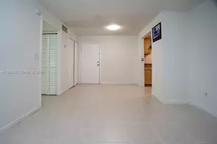 606 W 81st St, Hialeah, FL 33014 - Photo 4