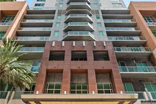 253 NE 2nd St, Miami, FL 33132 - Photo 28