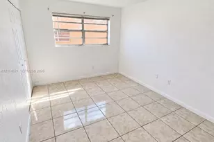 1305 W 53rd St, Hialeah, FL 33012 - Photo 6