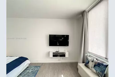 1000 West Ave #205, Miami Beach, FL 33139 - Photo 14