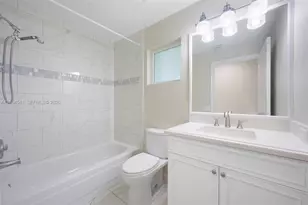 1400 Seabay Rd, Weston, FL 33326 - Photo 20