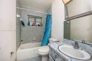 174 NE 14th St, Homestead, FL 33030 - Photo 18
