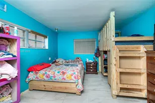 174 NE 14th St, Homestead, FL 33030 - Photo 8