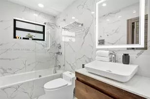 20930 NE 26th Ave, Miami, FL 33180 - Photo 22