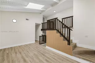 3860 W 10th Ct, Hialeah, FL 33012 - Photo 10
