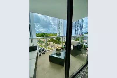 3701 N Country Club Dr #508, Aventura, FL 33180 - Photo 8