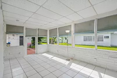 6802 NW 58th Ct, Tamarac, FL 33321 - Photo 10