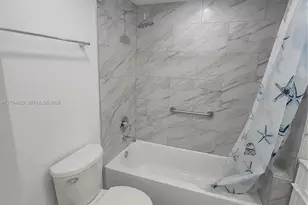1039 W 23rd St, Hialeah, FL 33010 - Photo 14