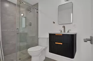 4800 Pine Tree Dr, Miami Beach, FL 33140 - Photo 12