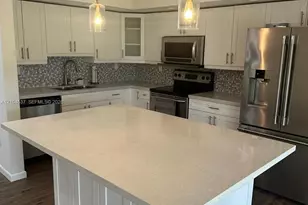 12411 SW 110th South Canal St Rd, Miami, FL 33186 - Photo 8