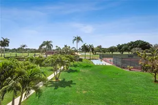 8900 Washington Blvd, Pembroke Pines, FL 33025 - Photo 24