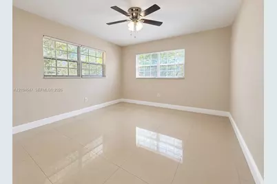 7421 Meridian St, Miramar, FL 33023 - Photo 20