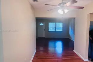 1530 N 17th Ave N, Lake Worth, FL 33460 - Photo 8