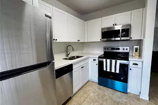 6676 SW 115th Ct, Miami, FL 33173 - Photo 4