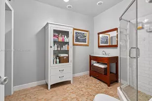 121 NW 104th St, Miami Shores, FL 33150 - Photo 22