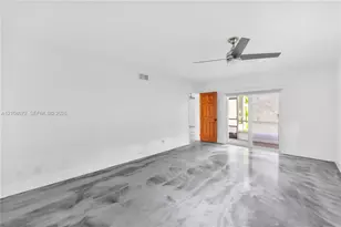 8507 Old Country Manor, Davie, FL 33328 - Photo 14