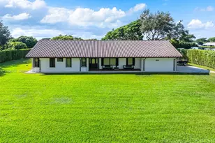 20500 SW 198th St, Miami, FL 33187 - Photo 44