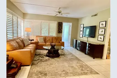 1507 S. Ocean Blvd #4, Boca Raton, FL 33432 - Photo 1