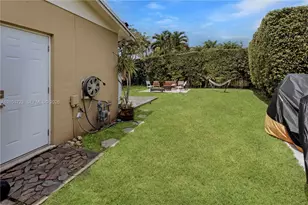 10520 SW 124th Ave, Miami, FL 33186 - Photo 42