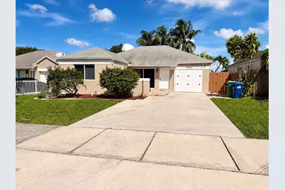 19941 NW 32nd Ave, Miami Gardens, FL 33056 - Photo 2