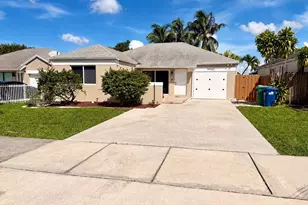 19941 NW 32nd Ave, Miami Gardens, FL 33056 - Photo 2
