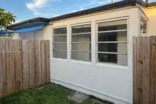 250 NW 34th Ave, Miami, FL 33125 - Photo 8