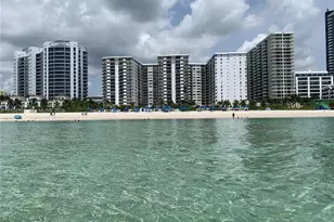 6039 Collins Ave, Miami Beach, FL 33140 - Photo 38