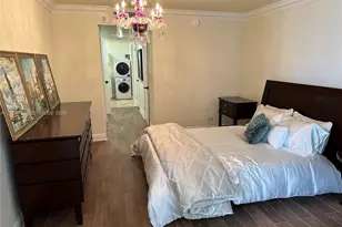 6039 Collins Ave, Miami Beach, FL 33140 - Photo 20