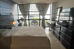 600 NE 36th St, Miami, FL 33137 - Photo 1