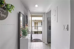 8075 SW 107th Ave, Miami, FL 33173 - Photo 20