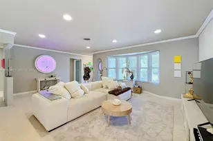 2400 NE 5th Ave, Wilton Manors, FL 33305 - Photo 4