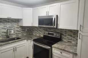 12727 N Ola, Tampa, FL 33612 - Photo 2