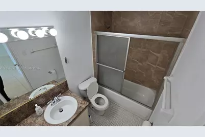 1000 West Ave #1204, Miami Beach, FL 33139 - Photo 18