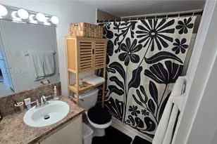 1000 West Ave, Miami Beach, FL 33139 - Photo 8