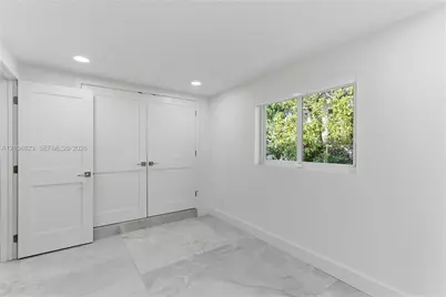 291 E Shore Dr E, Miami, FL 33133 - Photo 34