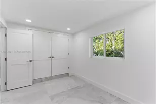 291 E Shore Dr E, Miami, FL 33133 - Photo 34