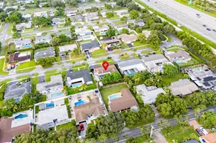 5250 SW 4th Ct, Plantation, FL 33317 - Photo 4